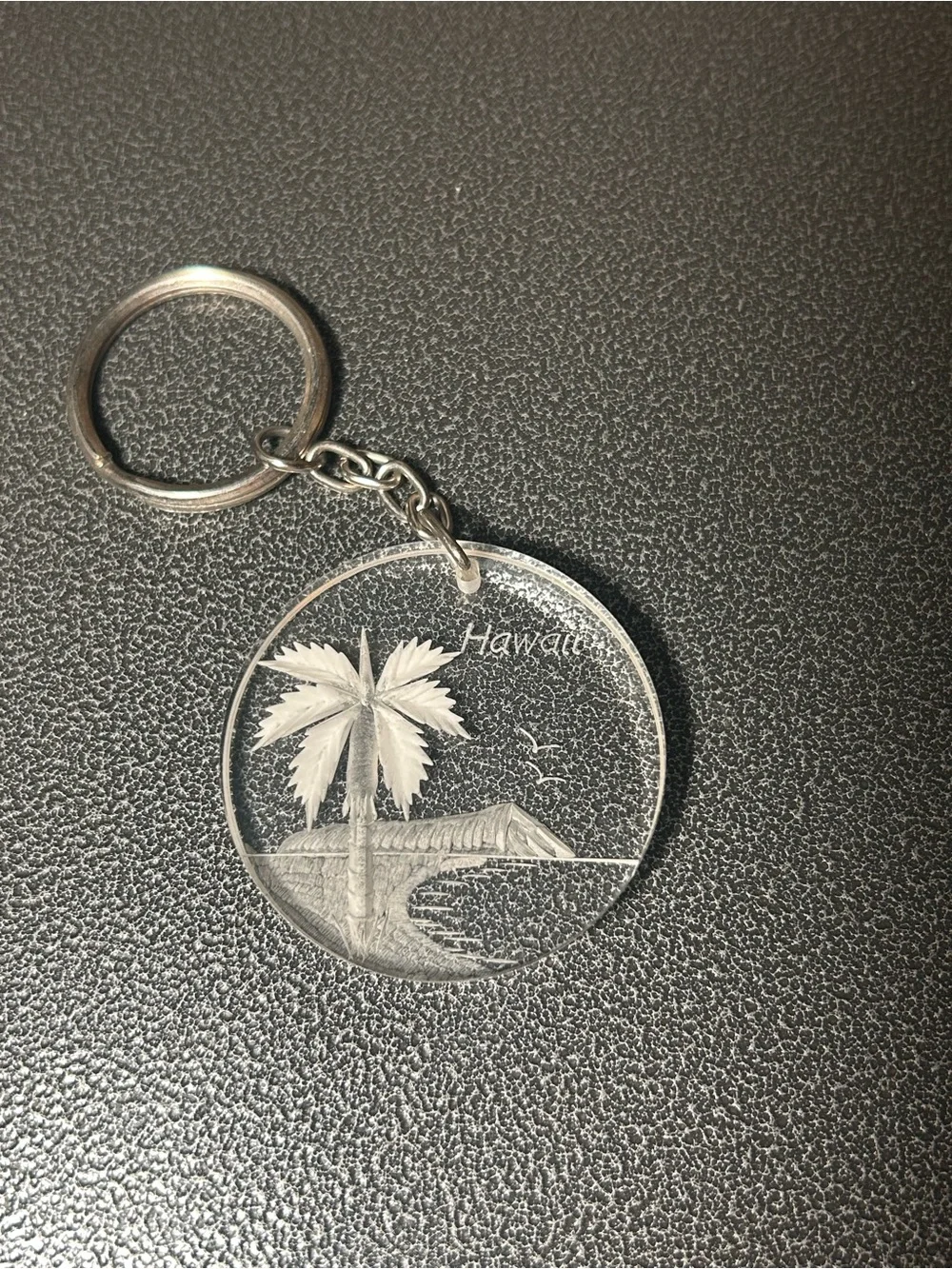 Hawaii Etched Acrylic Palm Tree Keychain, Travel, Souvenirs, Memorabilia